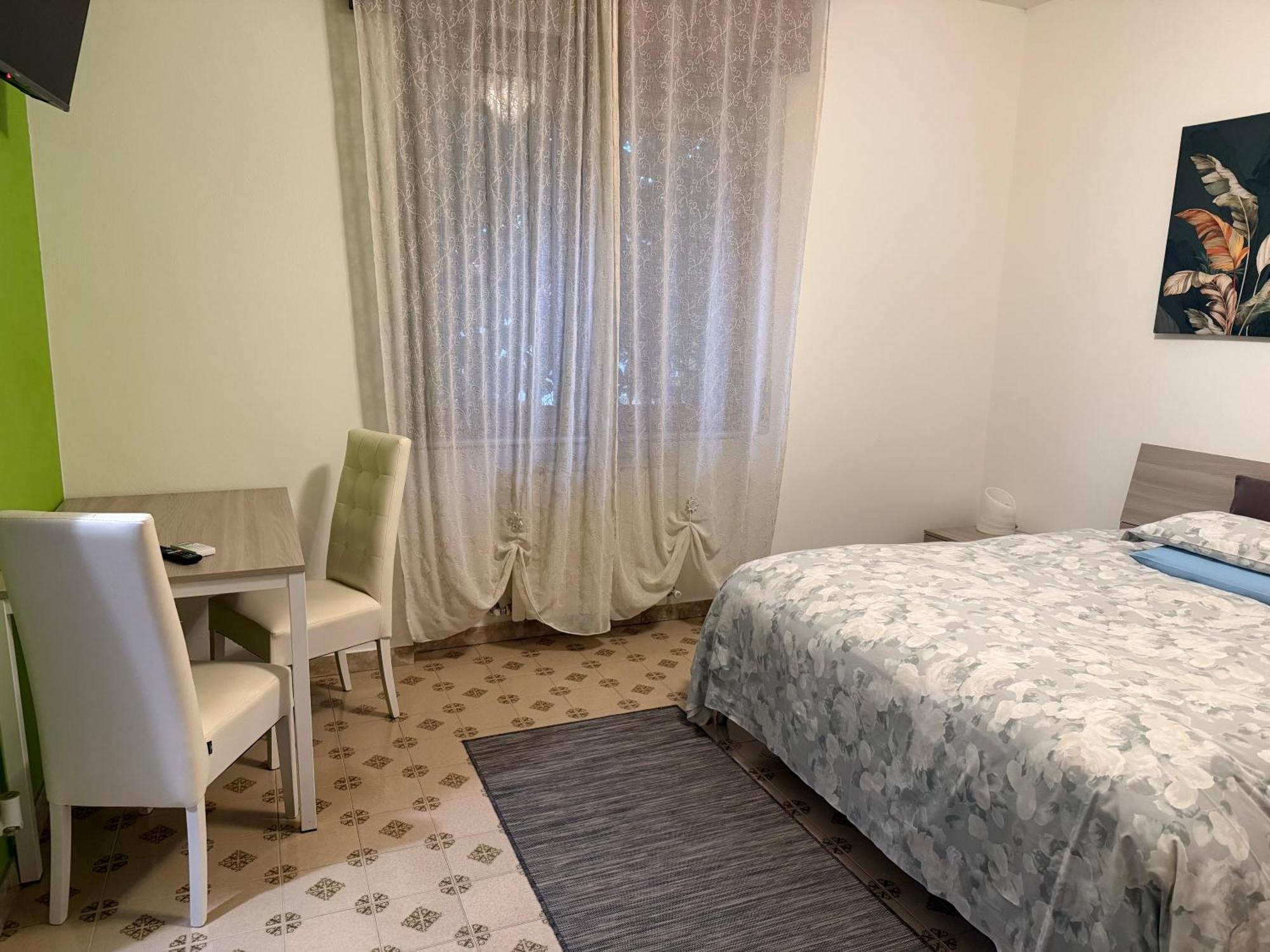 B&B Villa Mirella Casnate Con Bernate Dış mekan fotoğraf